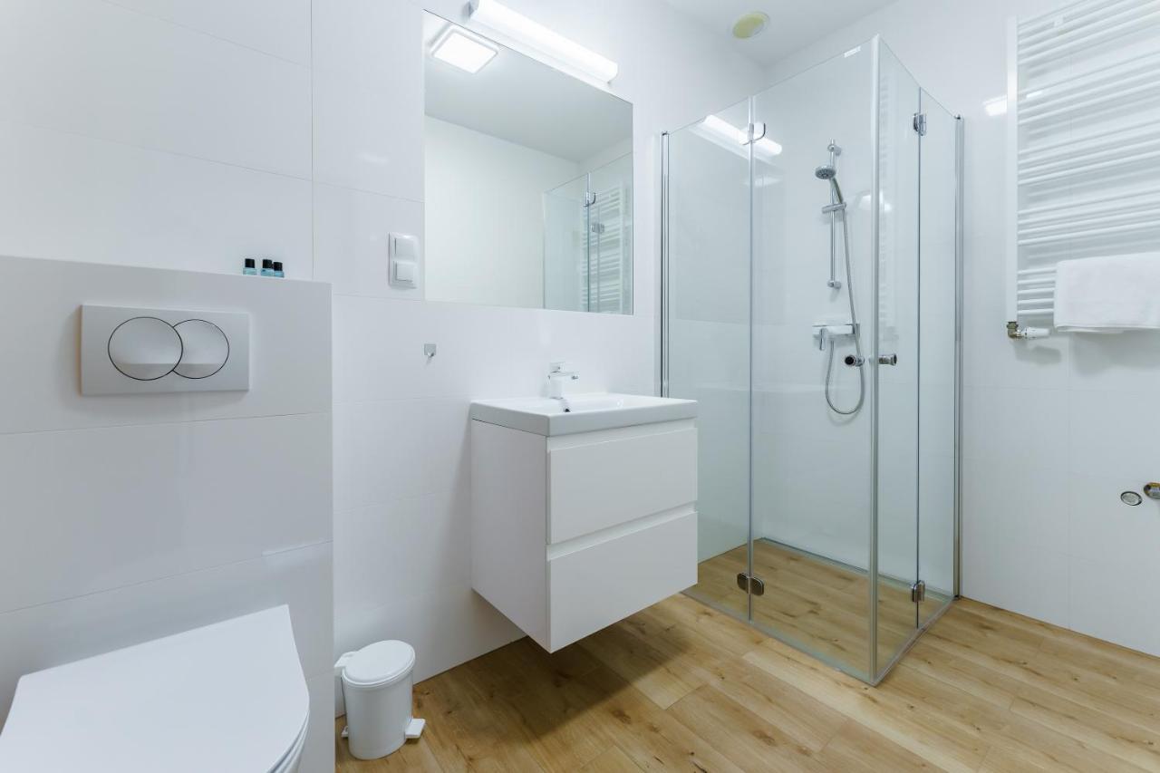 Apartament Morski Navigator By Holidaysun Колобжег Екстер'єр фото